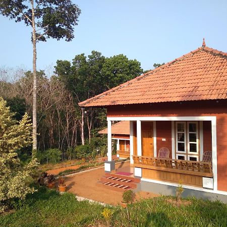 Tranquil Farms Villa Manimala Екстериор снимка